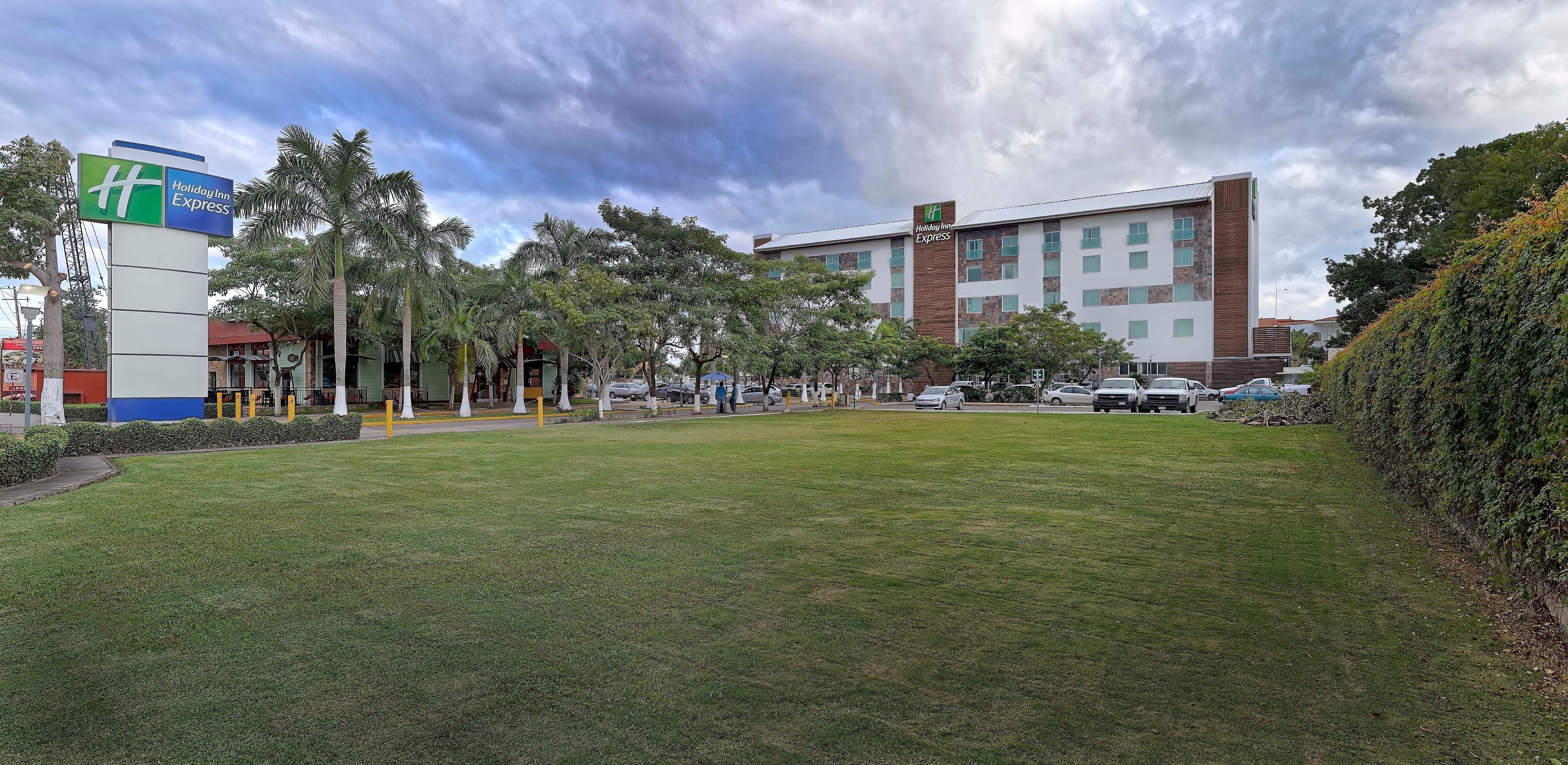 Holiday Inn Express Villahermosa By Ihg Eksteriør billede